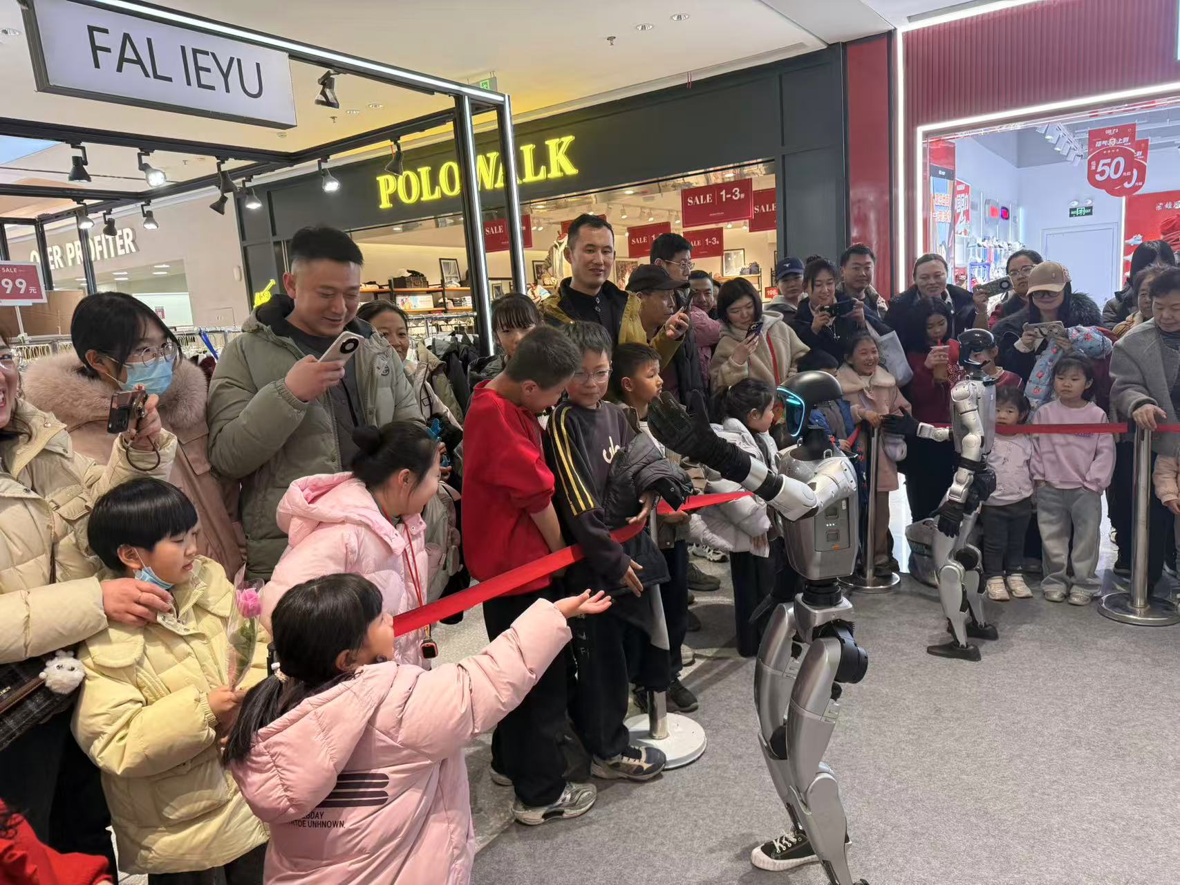 普通标准版机器人跳舞